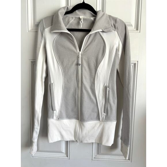 Lululemon Nice Asana Jacket size 4 - Picture 5 of 8